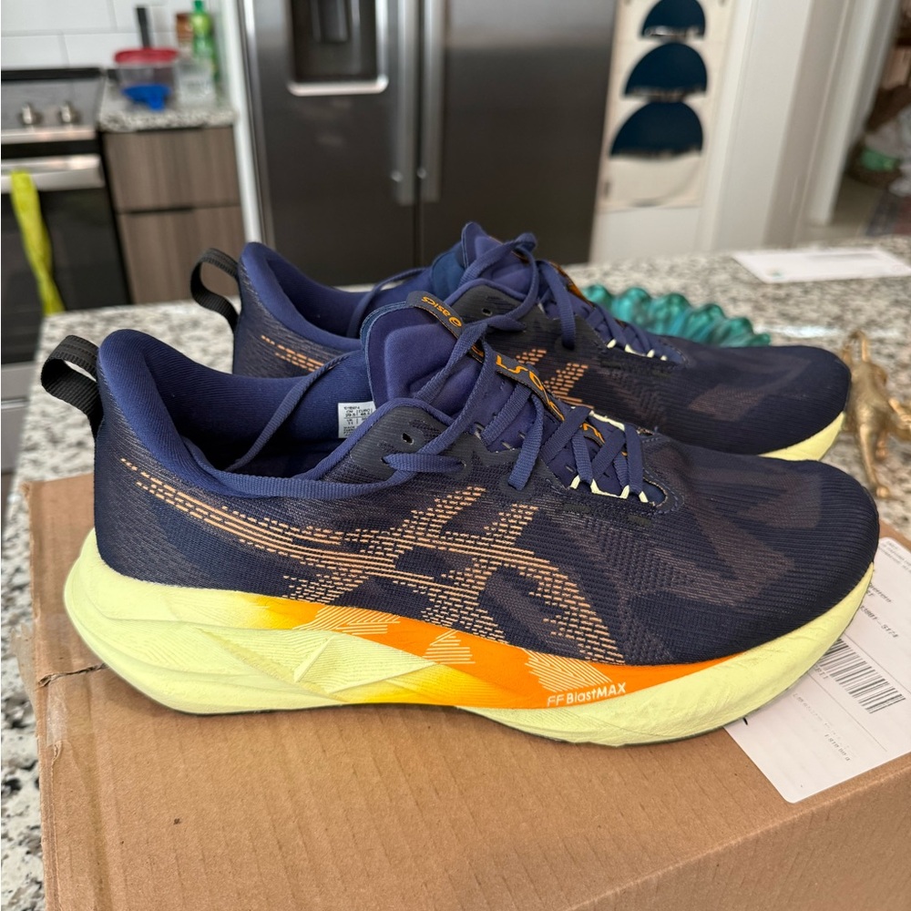 Asics Novablast 5